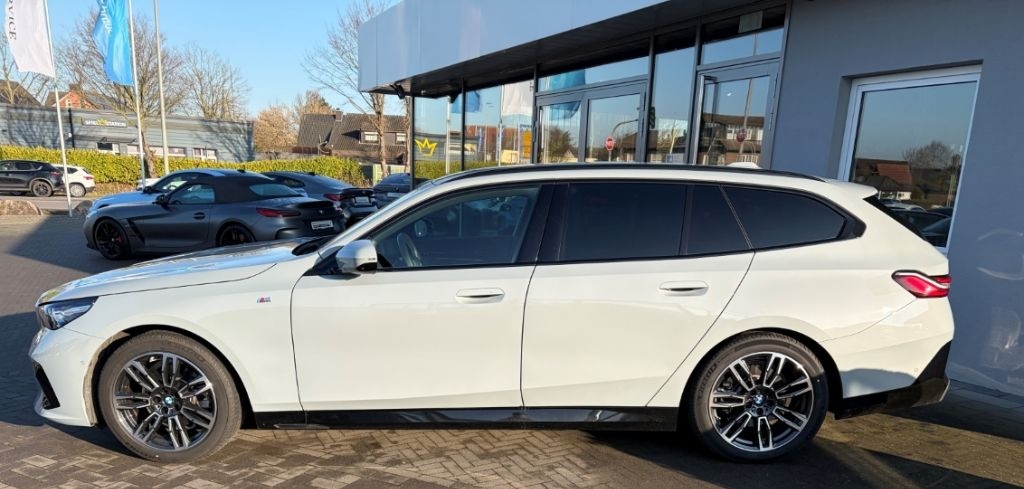 BMW 520 i Touring Anhängerkupplung M Sportpacket foto 2