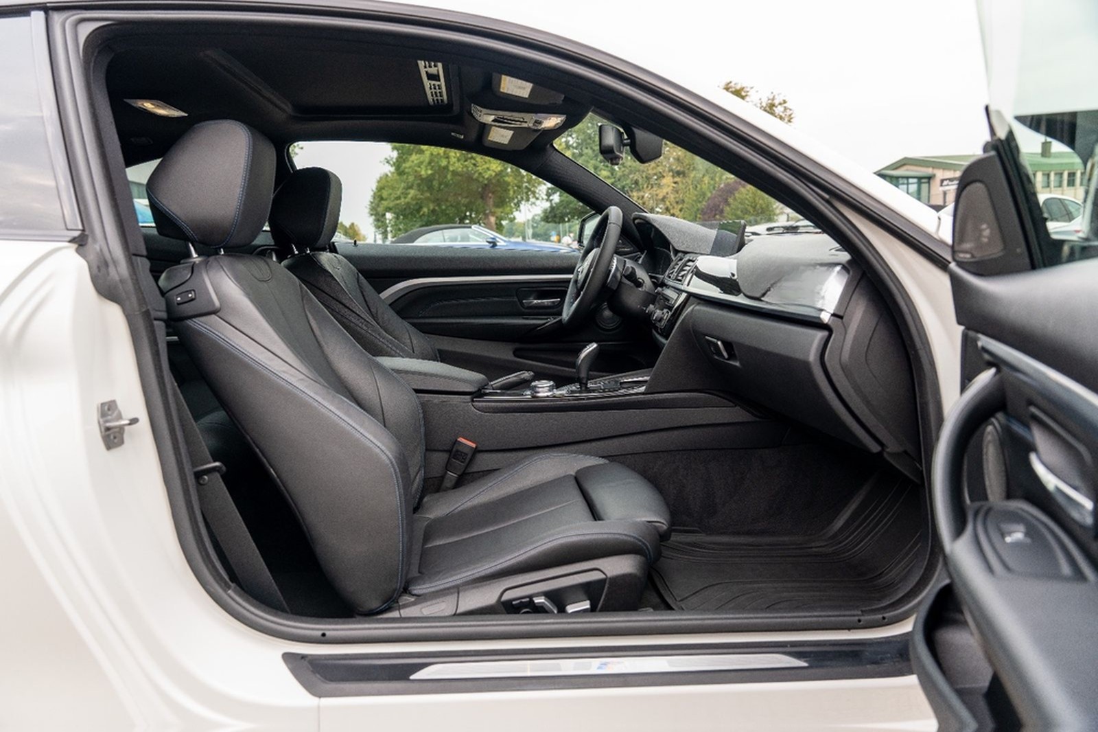BMW 440 i Coupe M Performance/H&K/Full-Led/360*/Navi foto 12