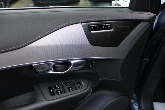 Volvo XC90 B5 D AWD Geartronic Inscription Panorama Le foto 5