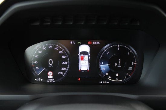 Volvo XC90 B5 D AWD Geartronic Inscription Panorama Le foto 8