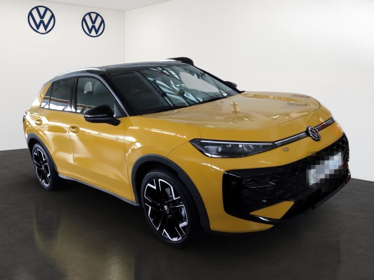 Volkswagen T-Roc 1.5 eTSI 110 kW R-Line Sportpaket HUD El.  foto 2