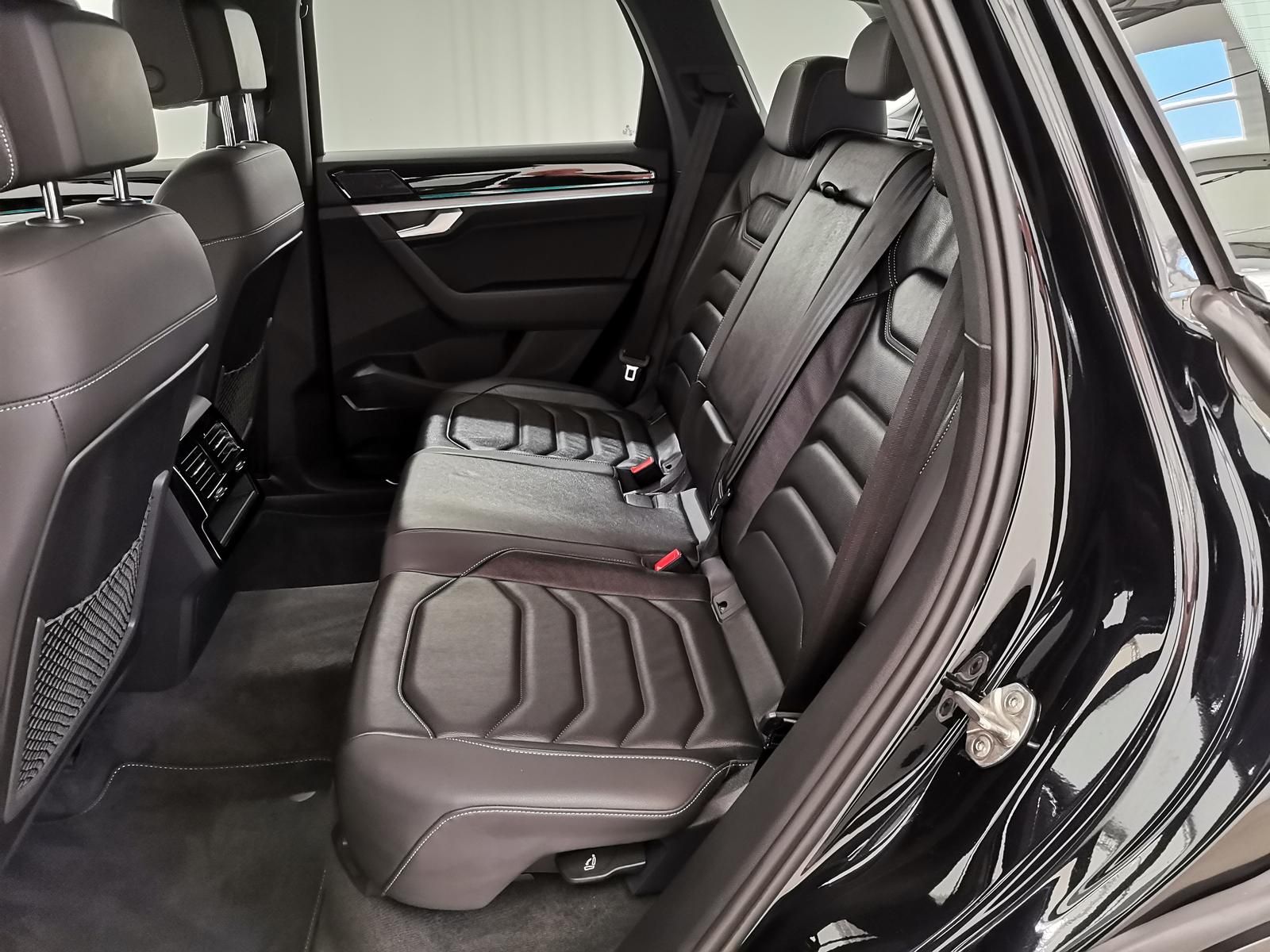 Volkswagen Touareg 3.0 V6 TDI R-Line 4Motion LED|Navi|AHK|A foto 20