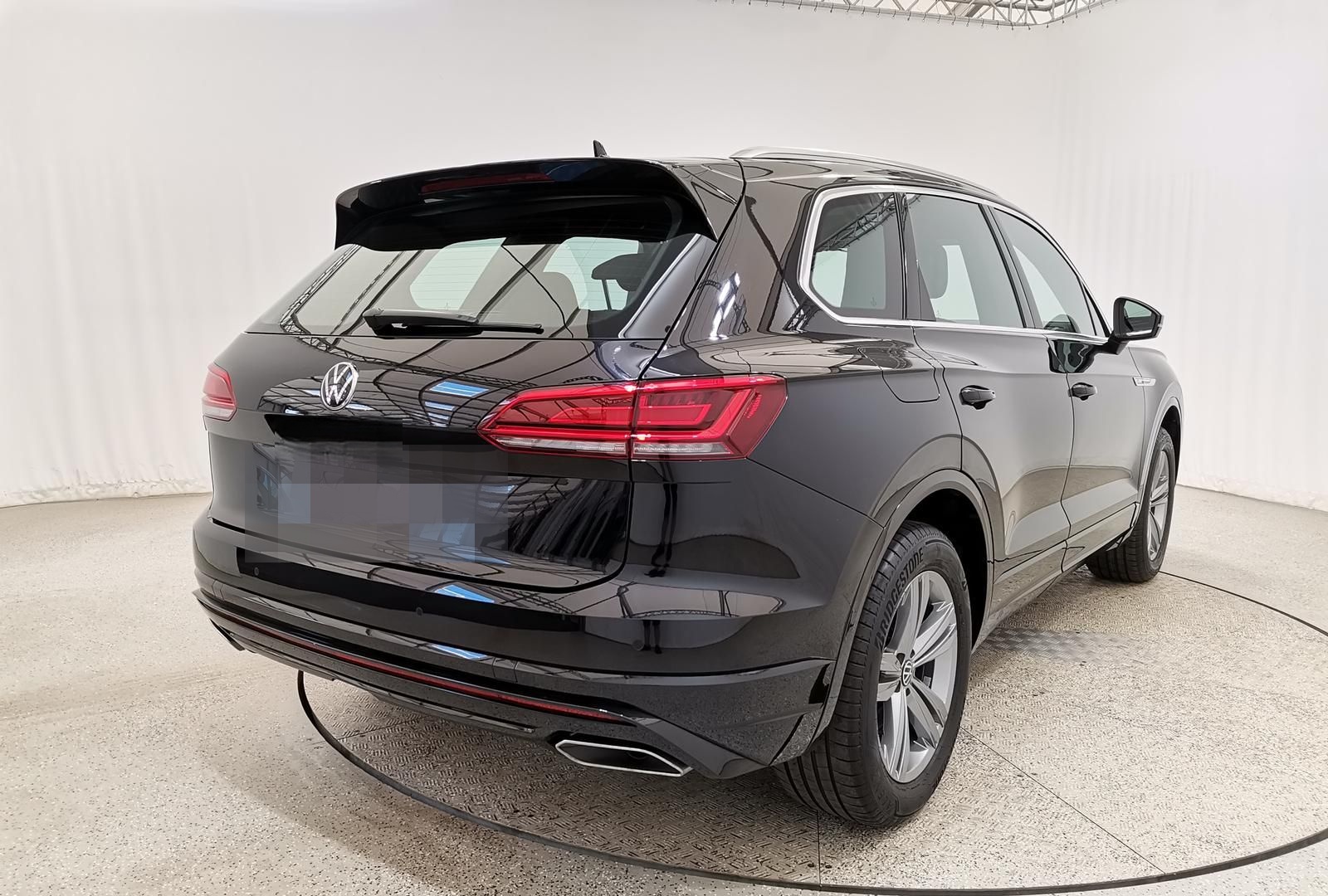 Volkswagen Touareg 3.0 V6 TDI R-Line 4Motion LED|Navi|AHK|A foto 4
