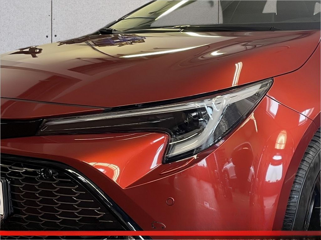 Toyota Corolla Touring Sports 2.0 Hybrid GR Sport foto 6
