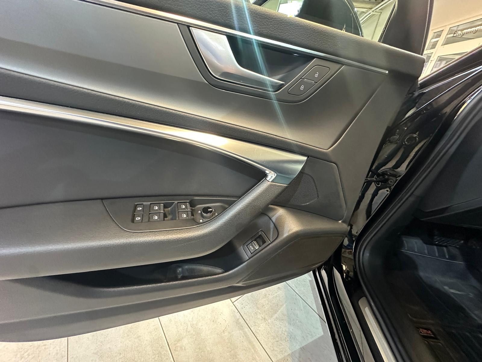Audi A6 Avant 50 TDI quattro Leder / Navi /LED/ACC foto 18