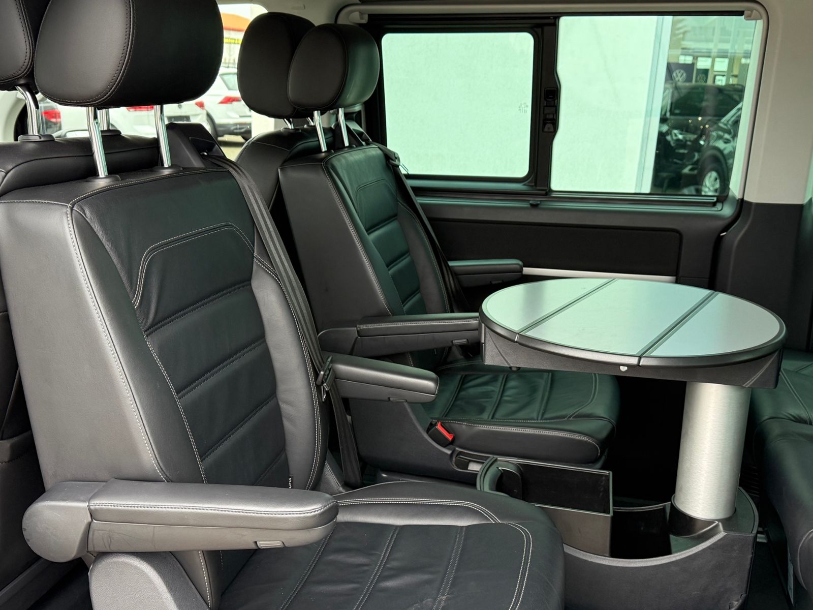 Volkswagen T6.1 Multivan  2.0 TDI DSG NAVI/KLIMA/DIGITAL CO foto 12