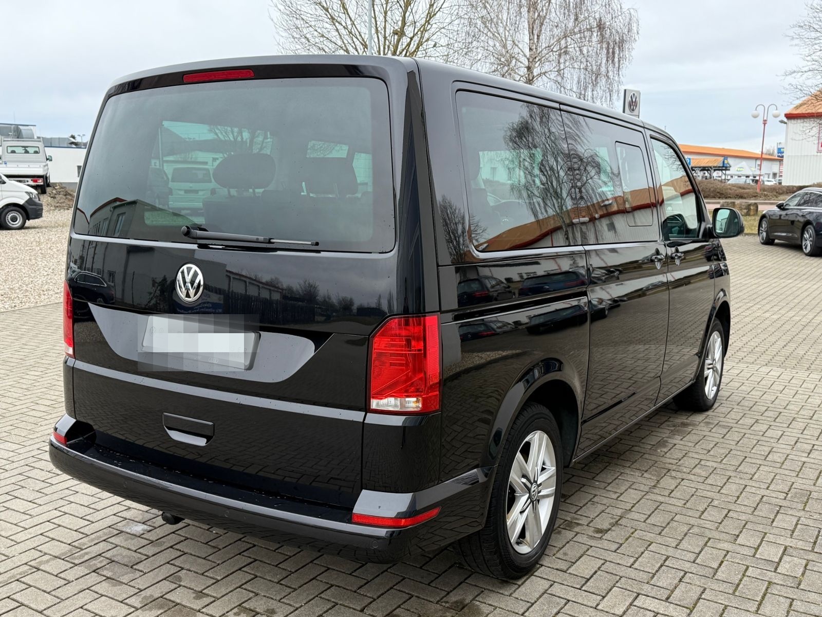 Volkswagen T6.1 Multivan  2.0 TDI DSG NAVI/KLIMA/DIGITAL CO foto 5
