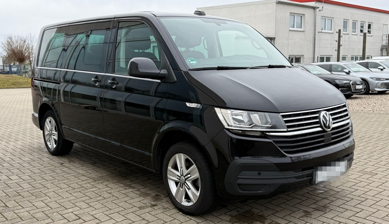 Volkswagen T6.1 Multivan  2.0 TDI DSG NAVI/KLIMA/DIGITAL CO foto 6