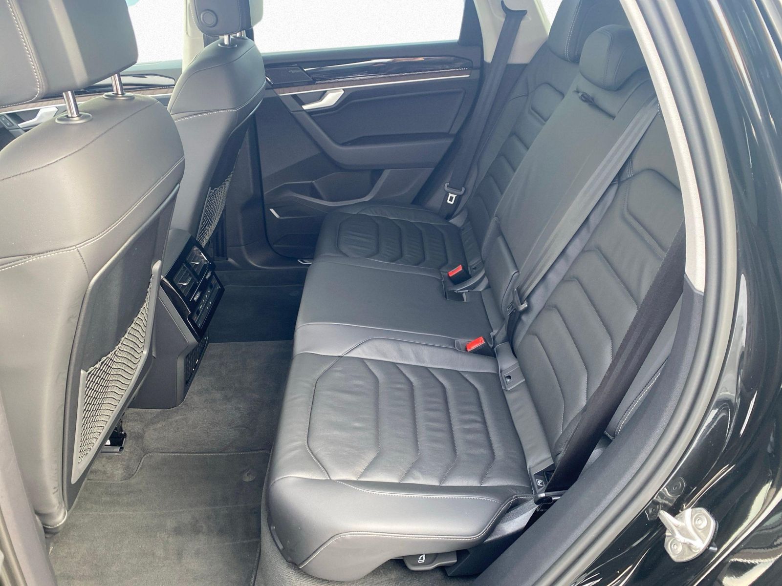 Volkswagen Touareg 3.0 TDI 4Motion Elegance Navi AHK Luftf. foto 12
