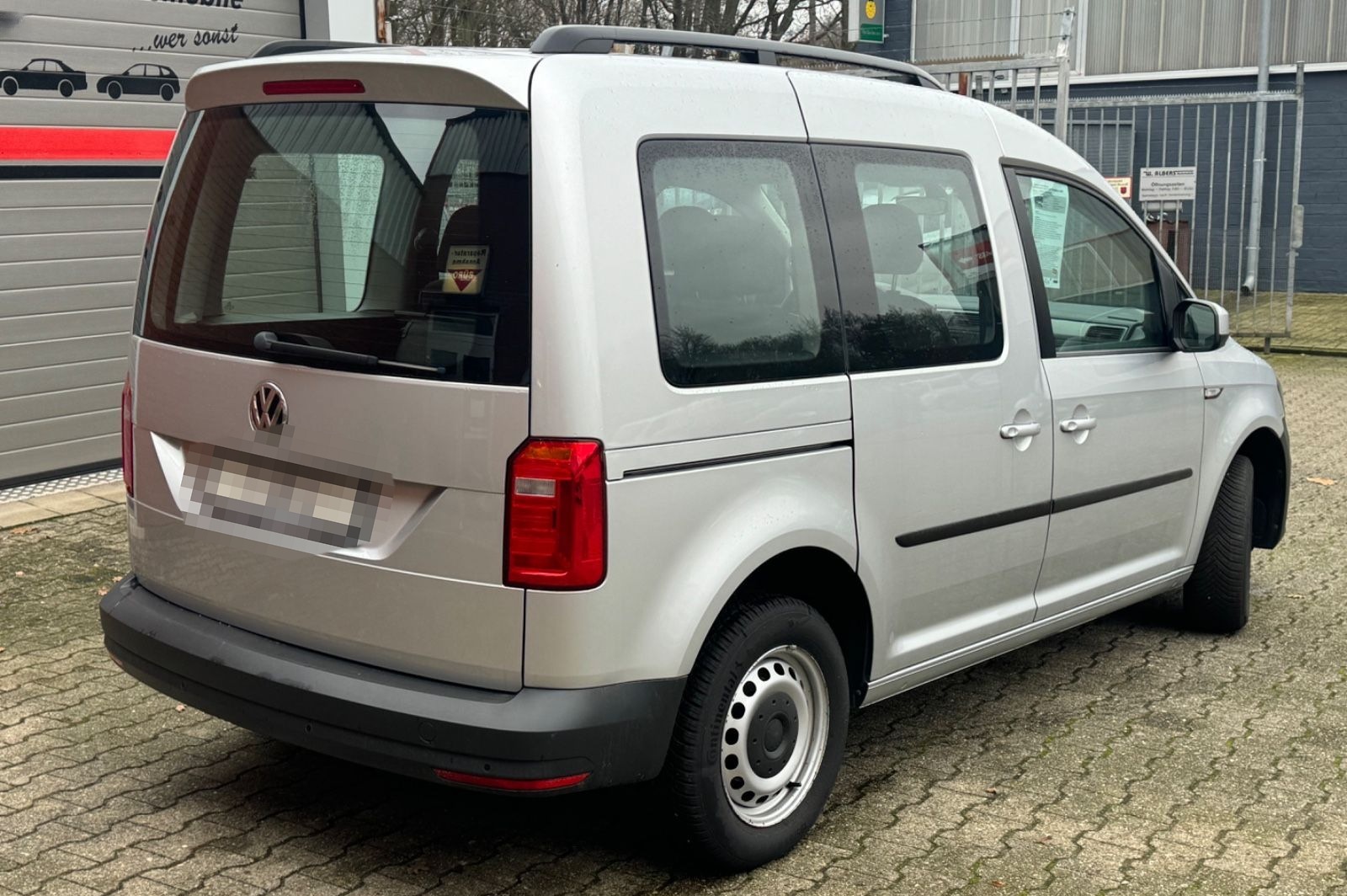 Volkswagen Caddy PKW Trendline TDi 5Sitze AllWetter/PDC/SHZ foto 4
