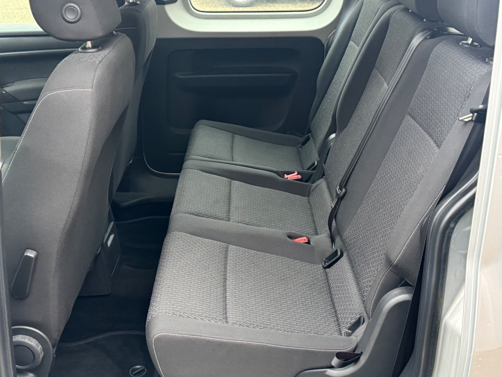 Volkswagen Caddy PKW Trendline TDi 5Sitze AllWetter/PDC/SHZ foto 10
