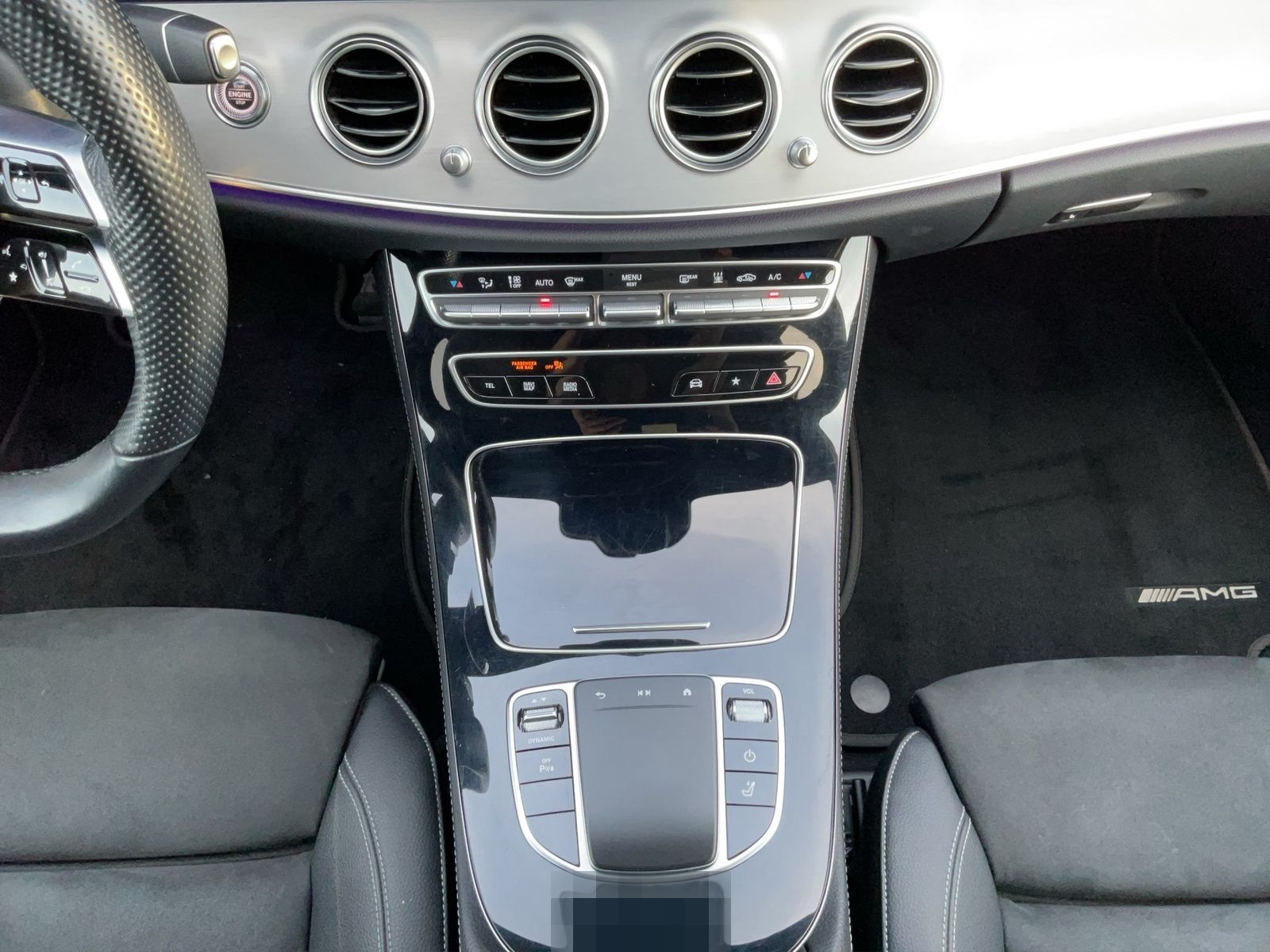 Mercedes-Benz E 300 T de AMG Line Plug-In Hybrid foto 16
