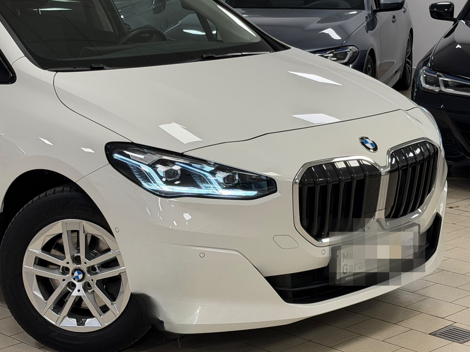 BMW 218d AT Aut/Navi/Park&Fern&Driv+Ass/KeyLessGo foto 4