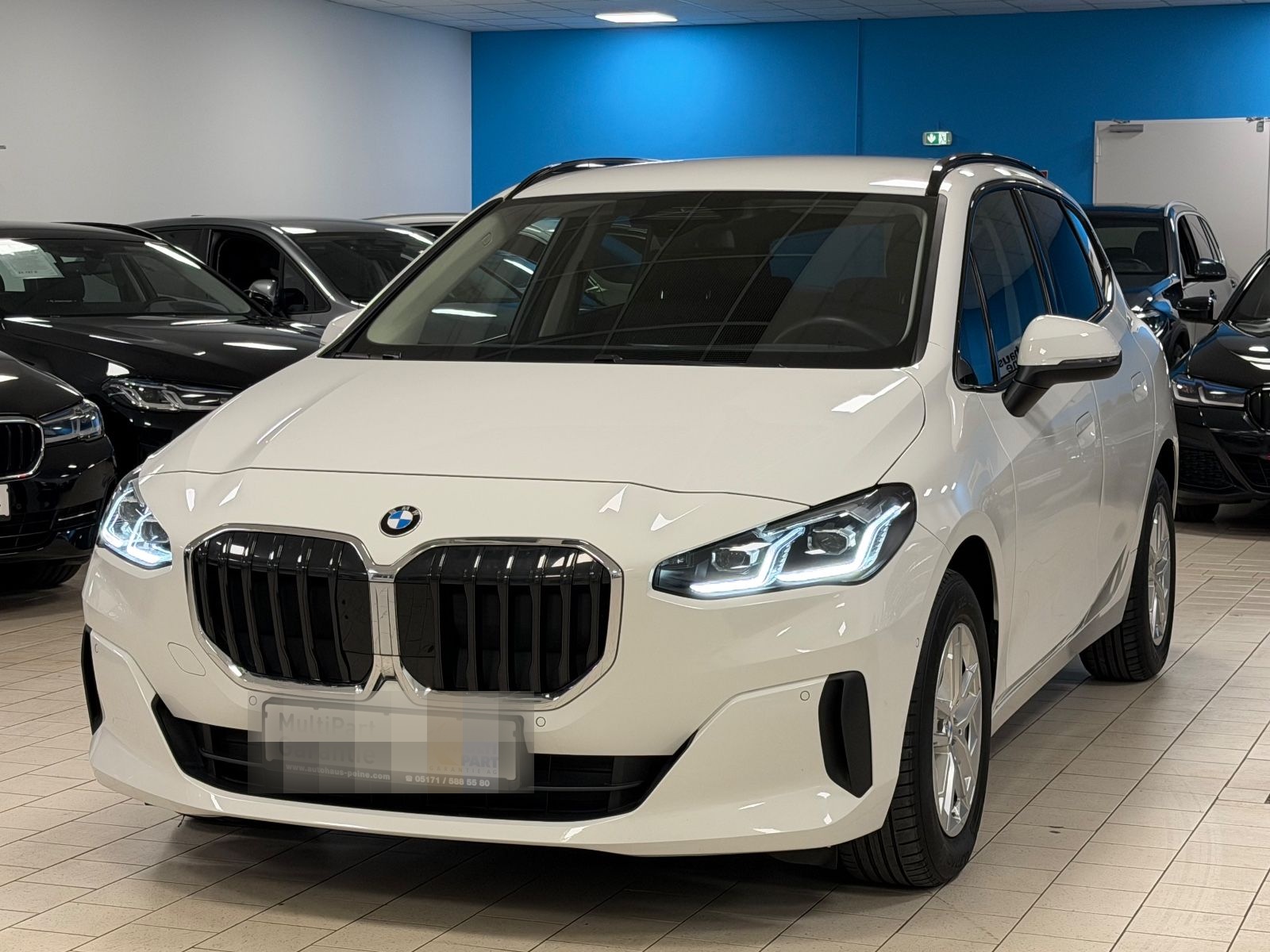 BMW 218d AT Aut/Navi/Park&Fern&Driv+Ass/KeyLessGo foto 6