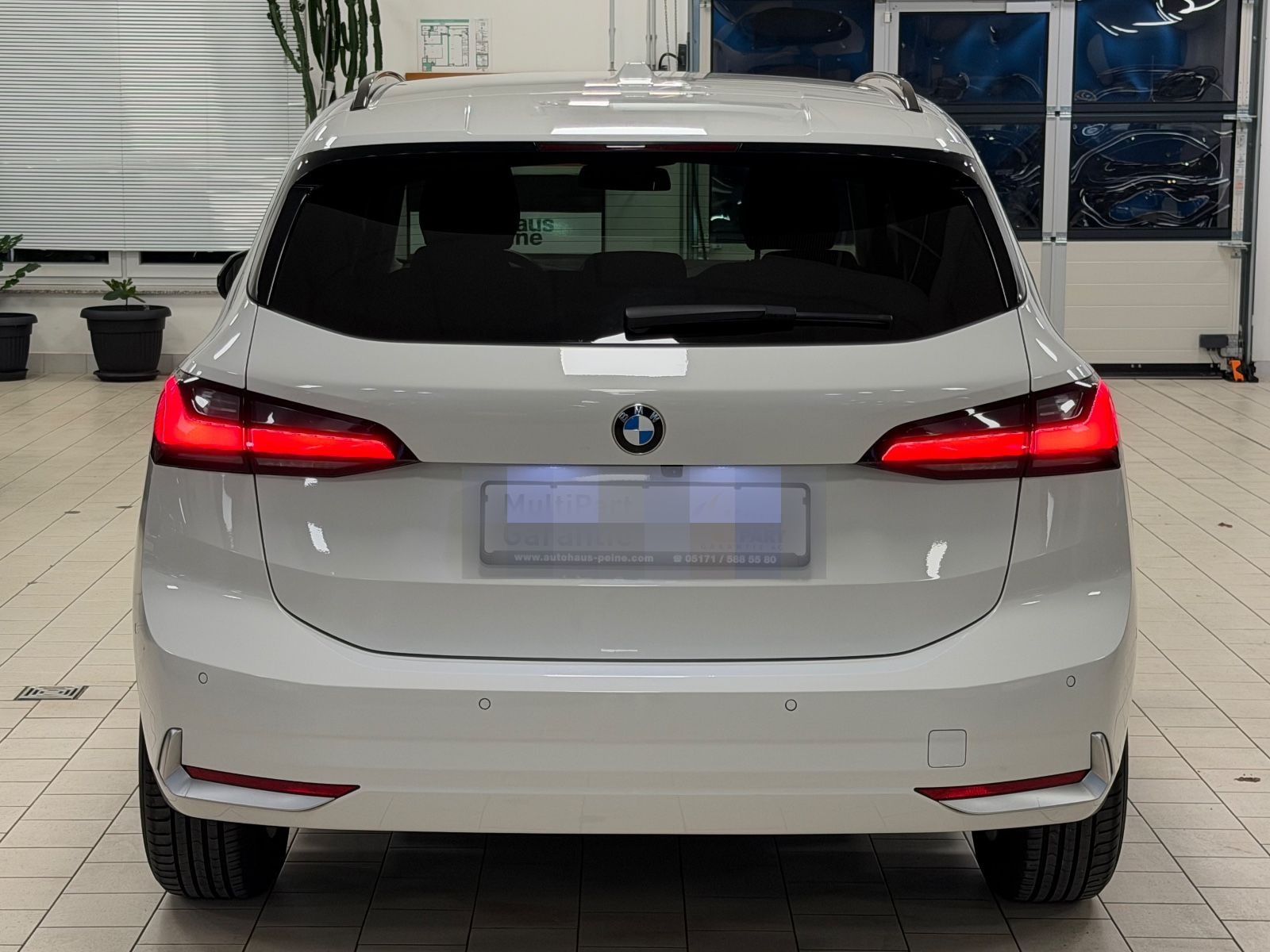 BMW 218d AT Aut/Navi/Park&Fern&Driv+Ass/KeyLessGo foto 9