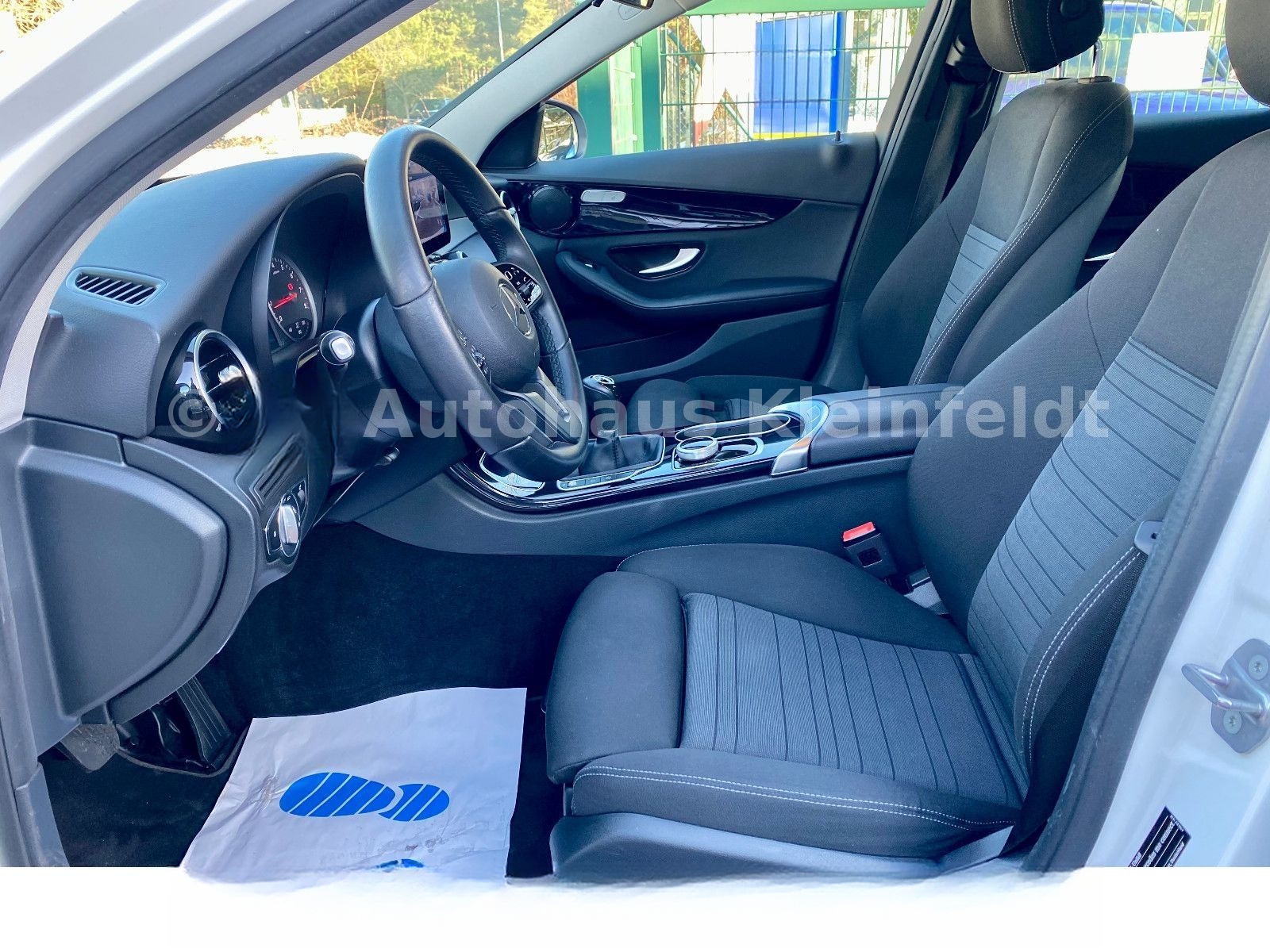 Mercedes-Benz C 180 T-Modell Business Plus CGI |NAVI|SHZ|LED| foto 14