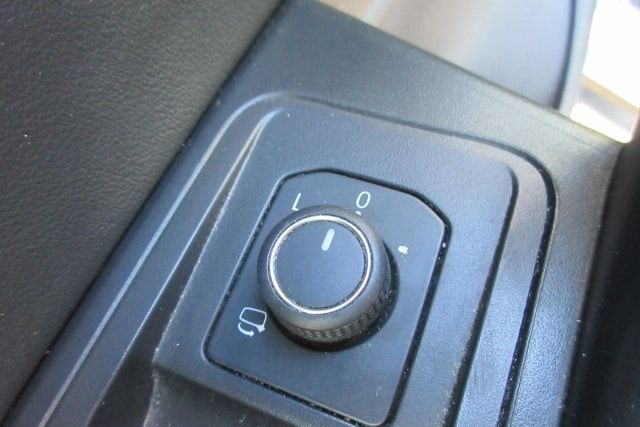 Volkswagen T-ROC R-Line 1.0 TSI NAVI KAMERA ACC LED ALU APS foto 12