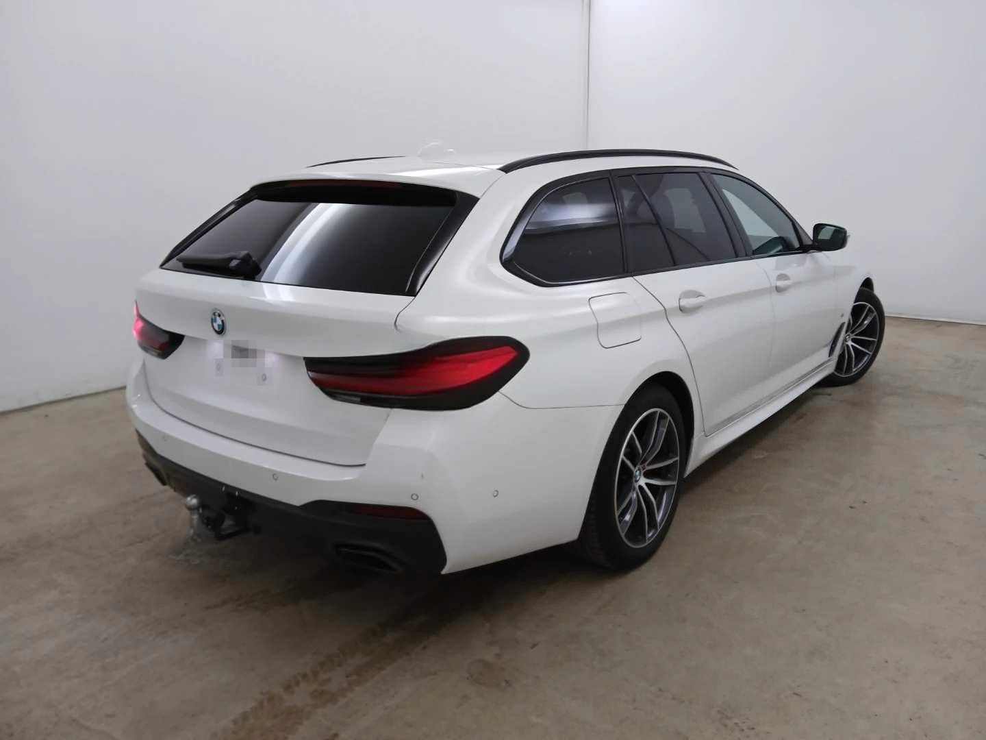 BMW 520d*xDr*M SPORT PRO*AHK*ACC*HUD* foto 2