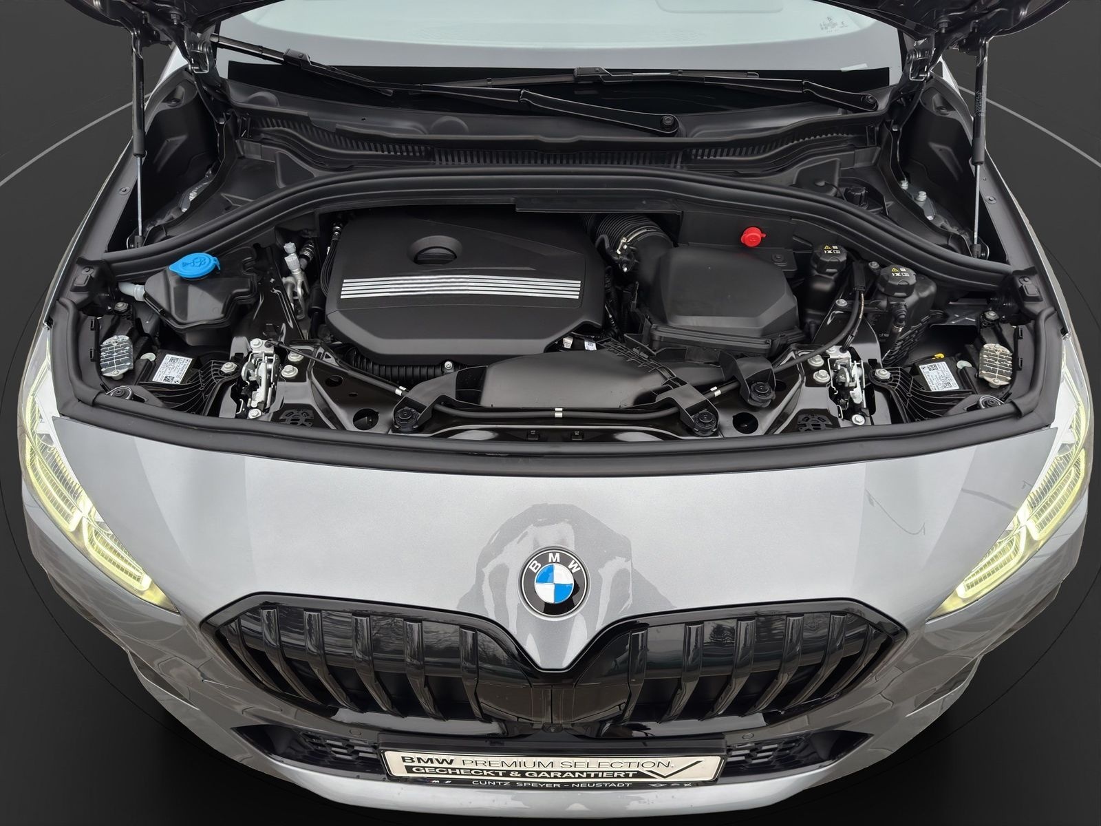 BMW 223i xDrive Active ab 1,99% eff. / Tourer M Pake foto 14