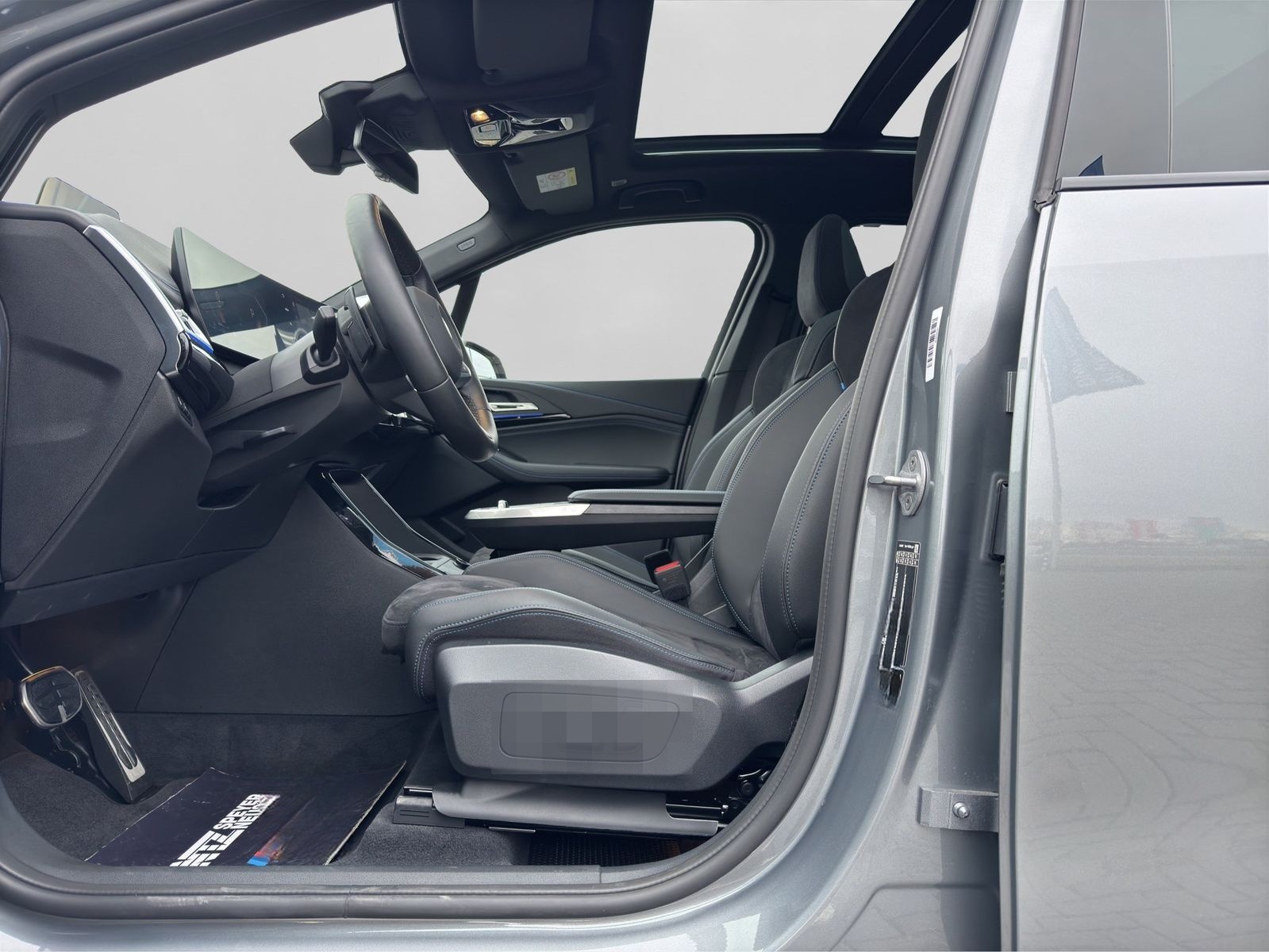 BMW 223i xDrive Active ab 1,99% eff. / Tourer M Pake foto 18