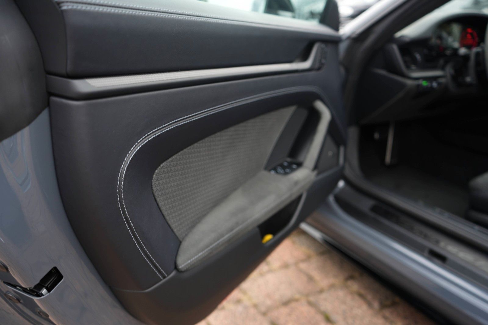 Porsche 992 Carrera 4 GTS/LIFT/360/BOSE/MATRIX foto 22