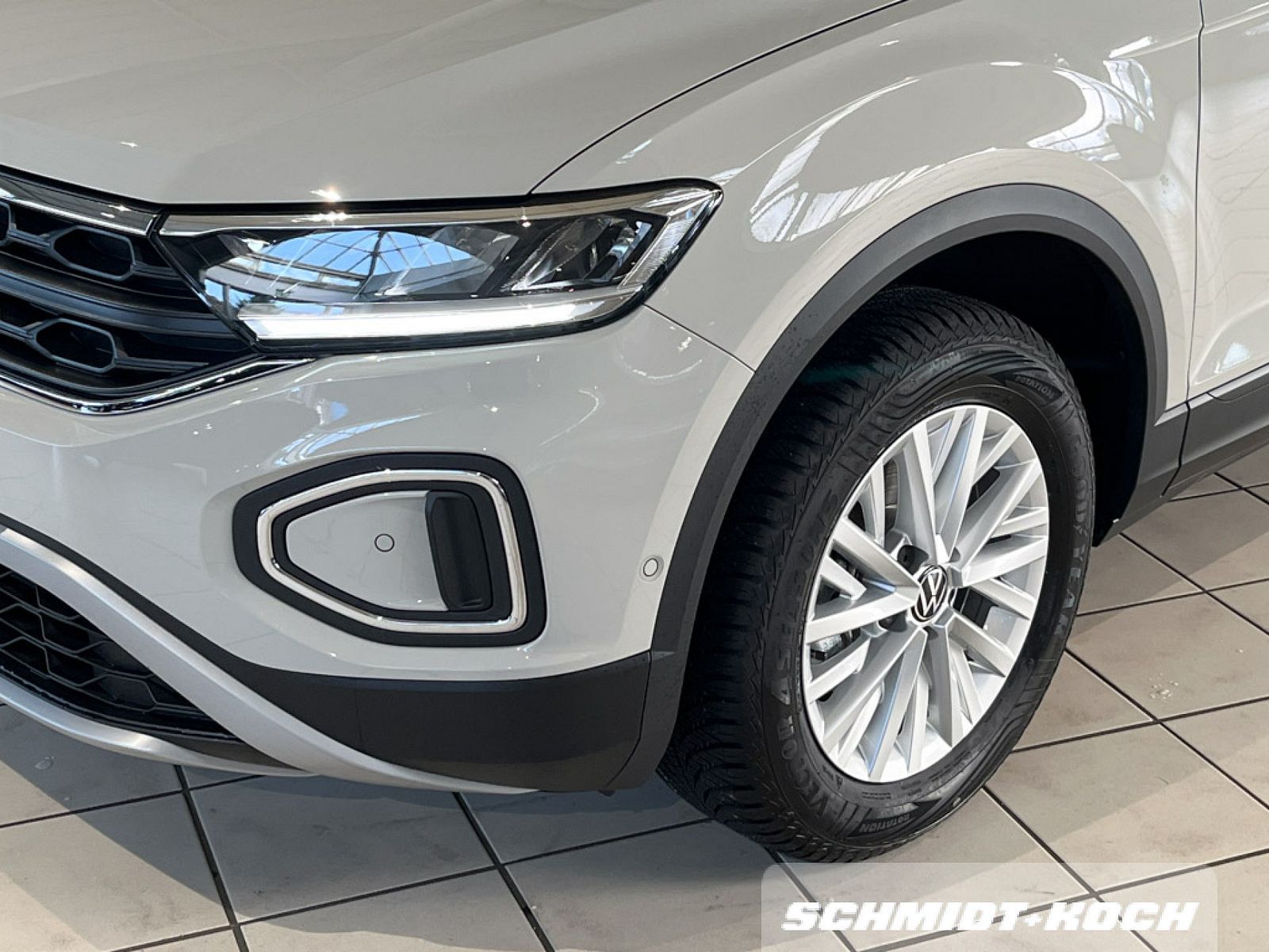 Volkswagen T-Roc 1.5 TSI Life DSG RFK+ACC+GJR LED-Scheinw. foto 4