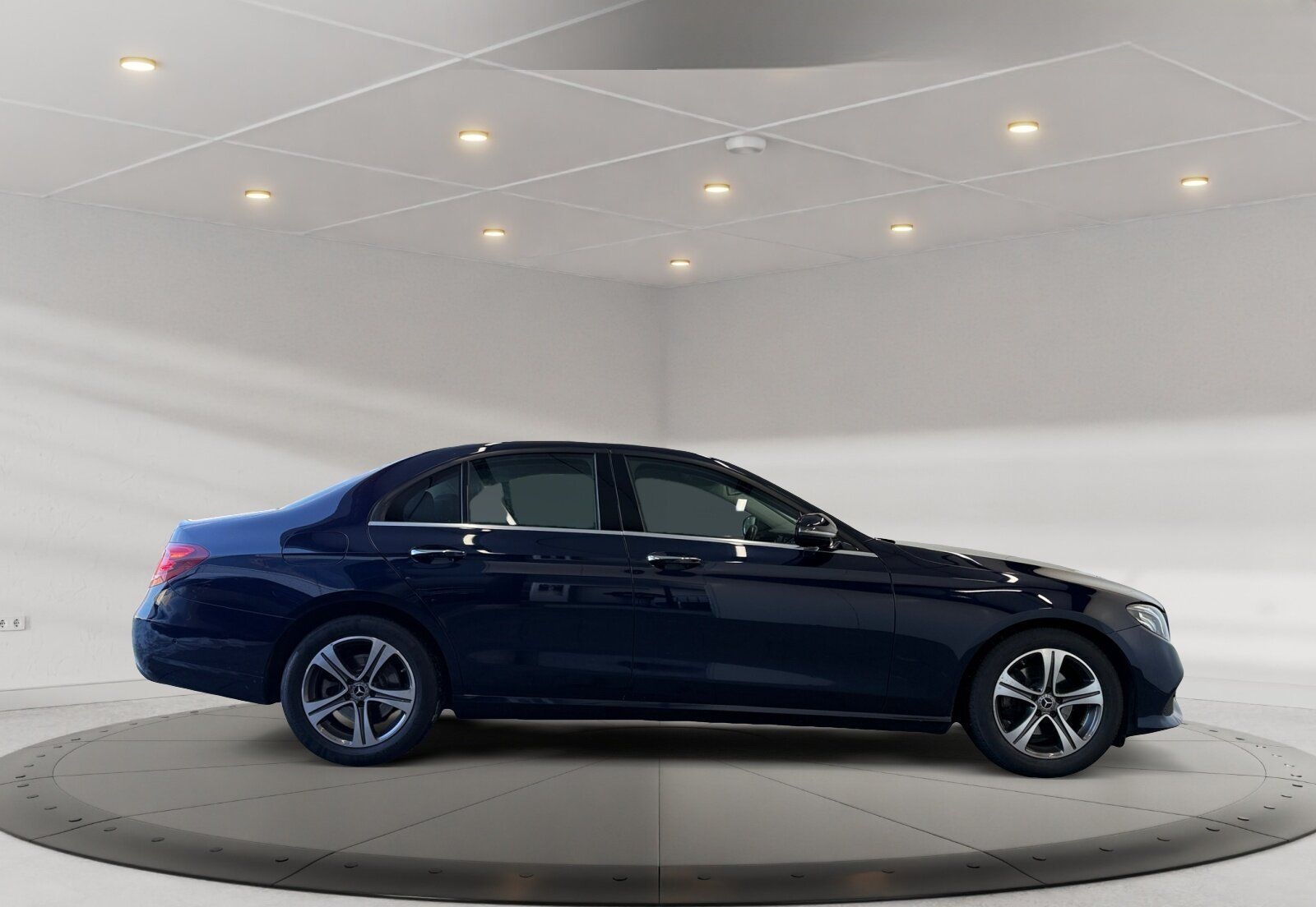 Mercedes-Benz E 220 d DISTRONIC Standhzg. Kamera KeylessGo ! foto 5