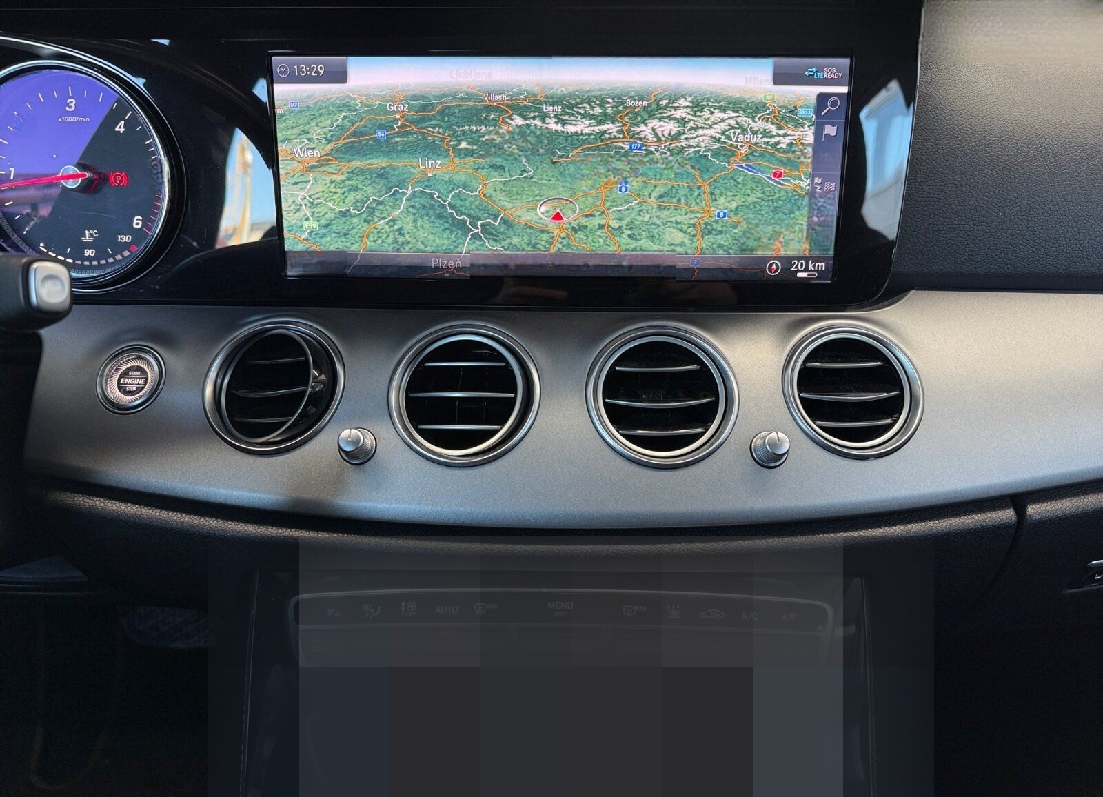 Mercedes-Benz E 220 d DISTRONIC Standhzg. Kamera KeylessGo ! foto 10