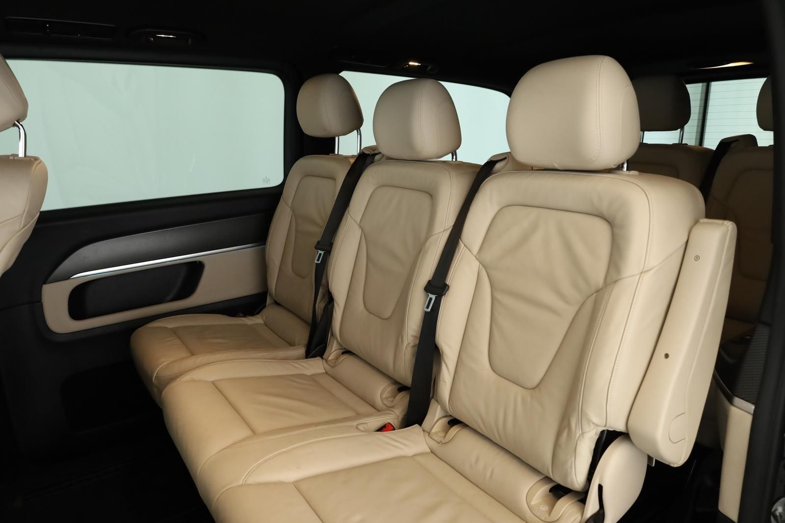 Mercedes-Benz V 300 d 4M extralang Avantgarde AMG 8S Navi 360 foto 12