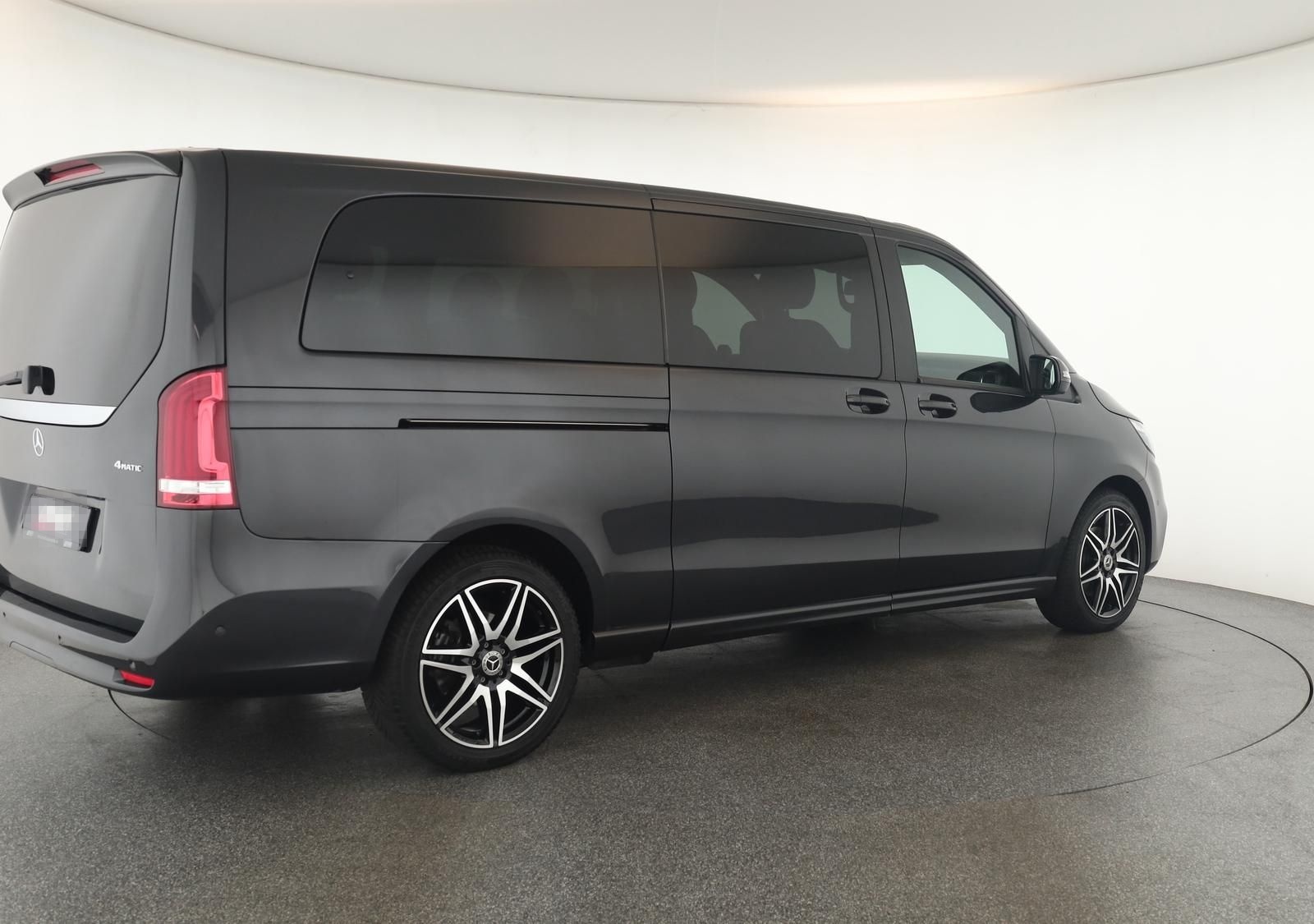 Mercedes-Benz V 300 d 4M extralang Avantgarde AMG 8S Navi 360 foto 5