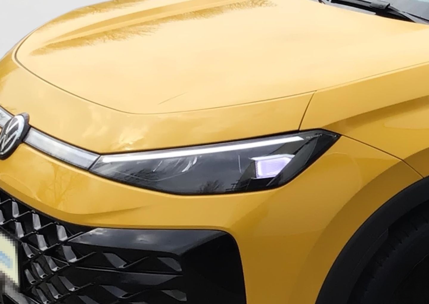 Volkswagen T-Roc 1.5 eTSI 110 kW R-Line Sportpaket HUD El.  foto 5