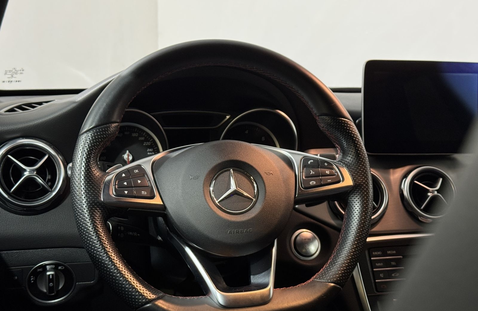 Mercedes-Benz GLA 220 d AMG-Line *KeyGo*Navi*Kamera*GARANTIE* foto 20
