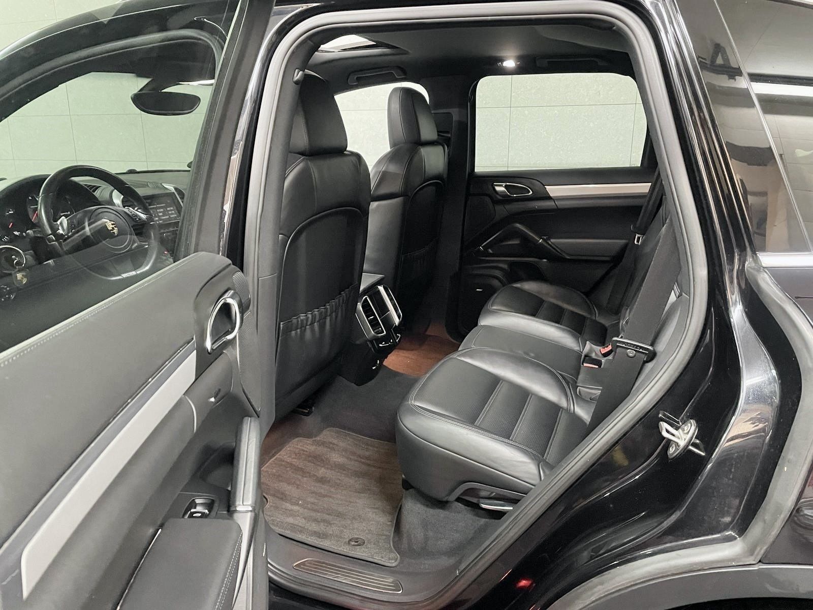 Porsche Cayenne S Bose+18Wege+PCM+el.SHD+Luftfed. foto 14