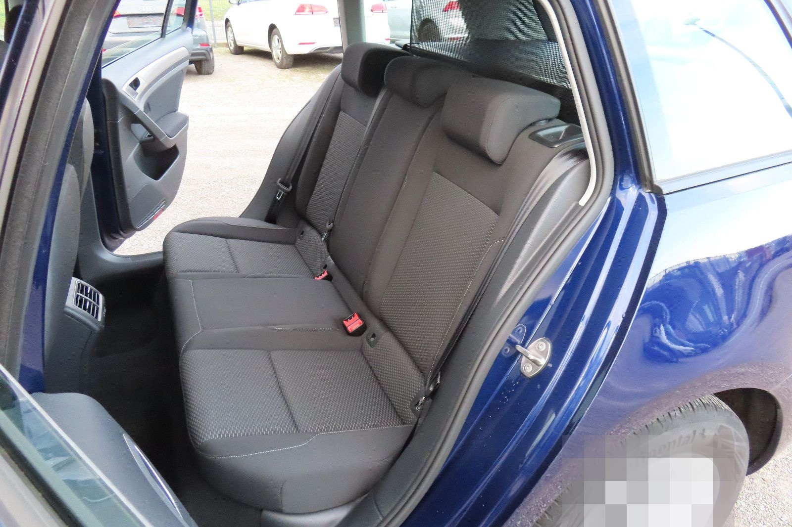 Volkswagen Golf VII Var 1,6 TDi Navi Climatonic Sitzheizung foto 11