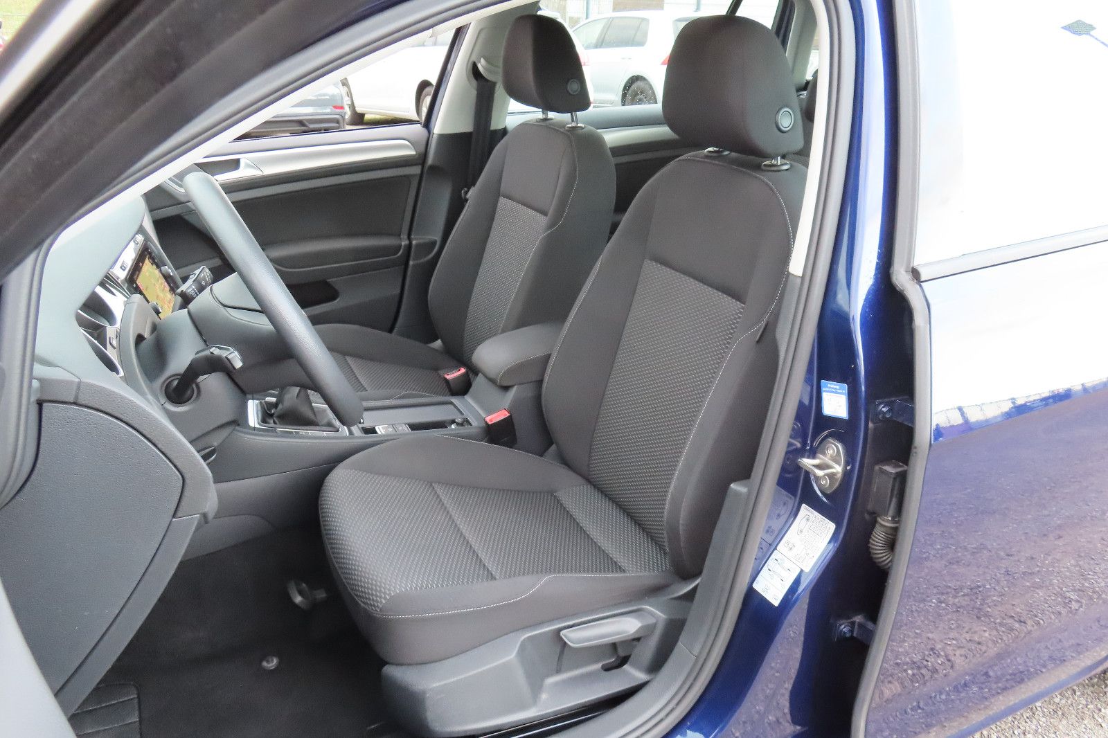 Volkswagen Golf VII Var 1,6 TDi Navi Climatonic Sitzheizung foto 16