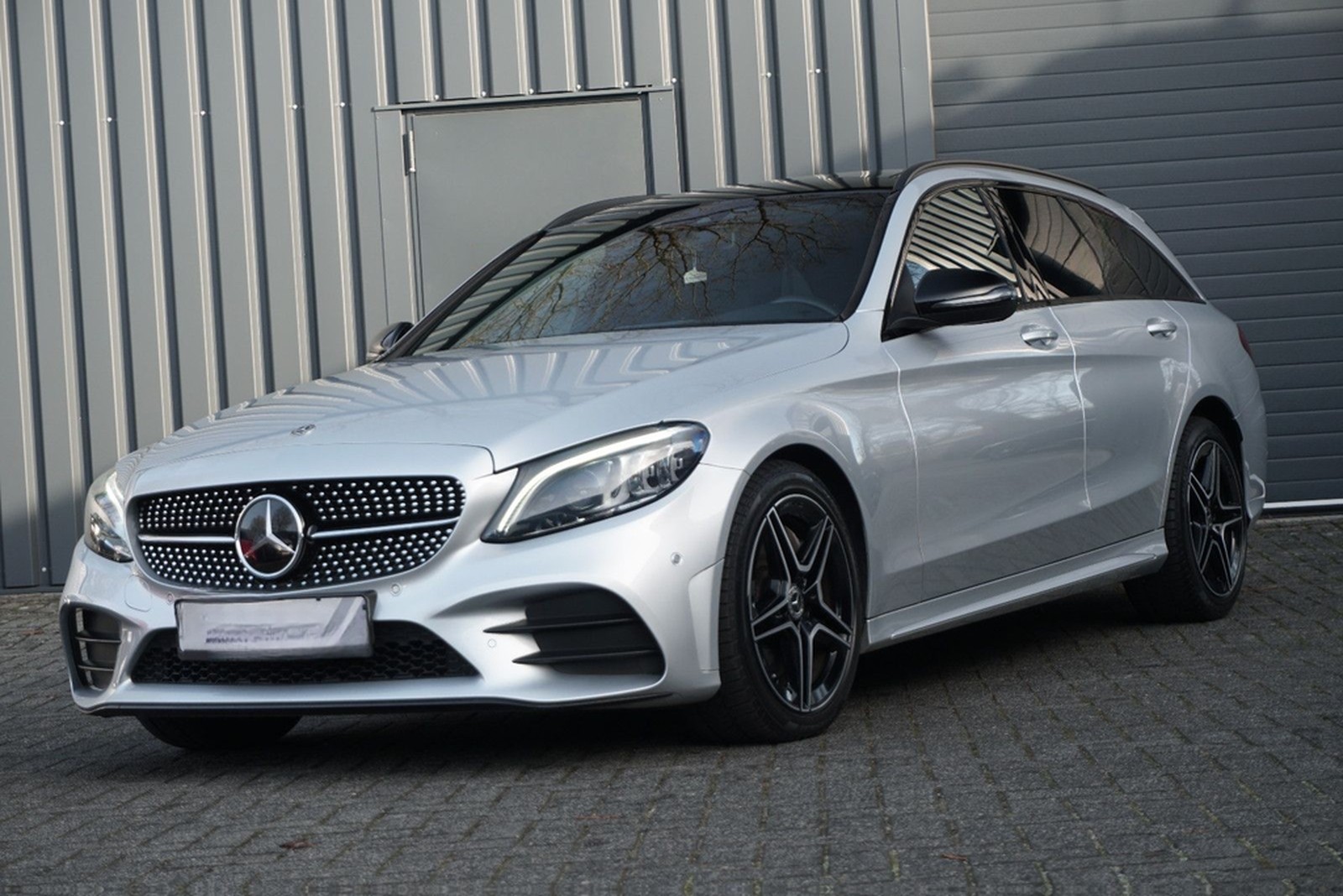 Mercedes-Benz C 300T AMG Multib RFK PANO SHZ NAV Ambiente ACC foto 3