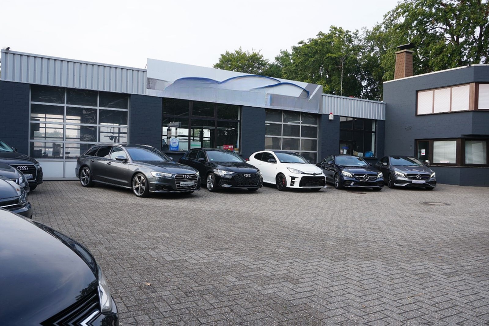 Mercedes-Benz C 300T AMG Multib RFK PANO SHZ NAV Ambiente ACC foto 33