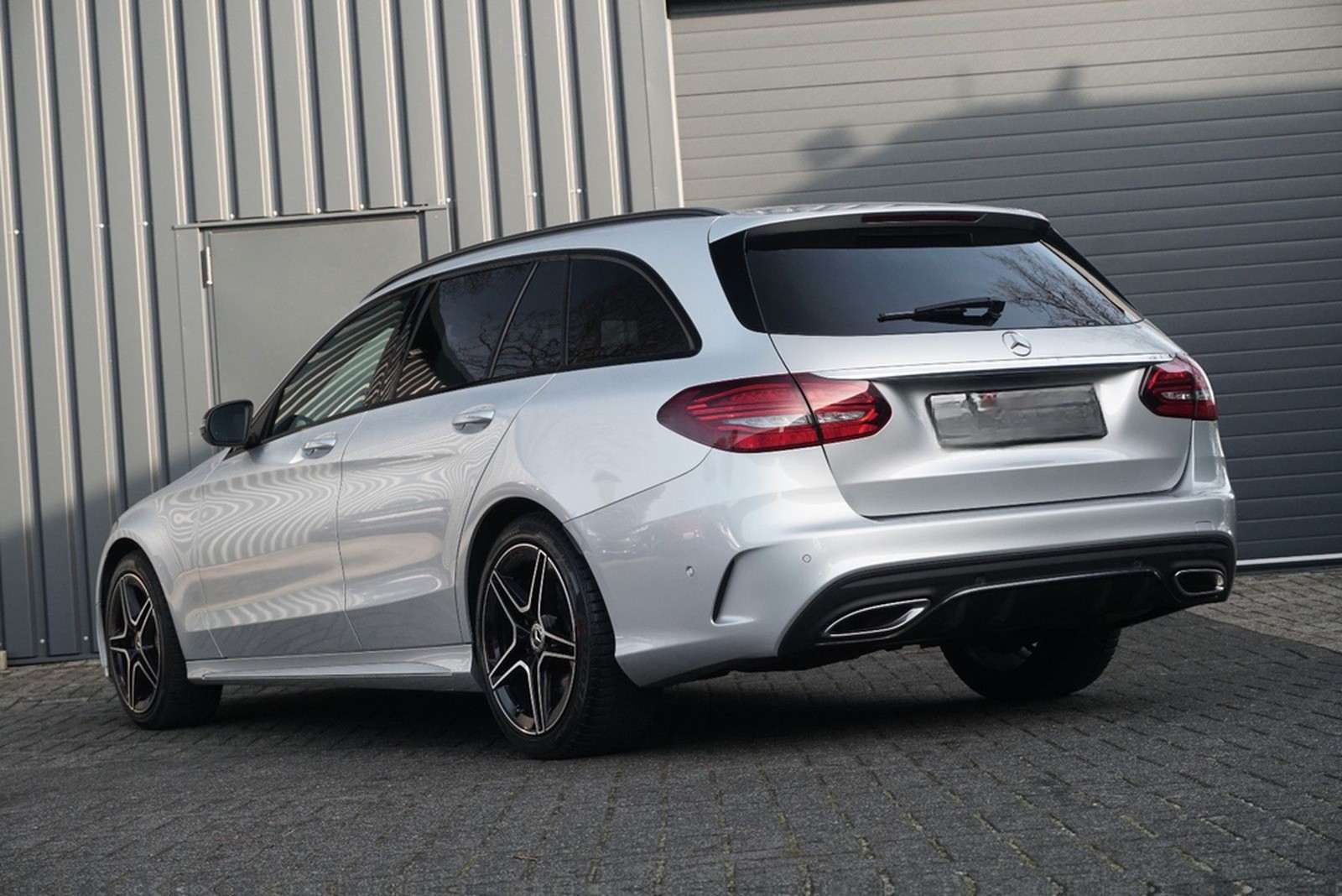 Mercedes-Benz C 300T AMG Multib RFK PANO SHZ NAV Ambiente ACC foto 5