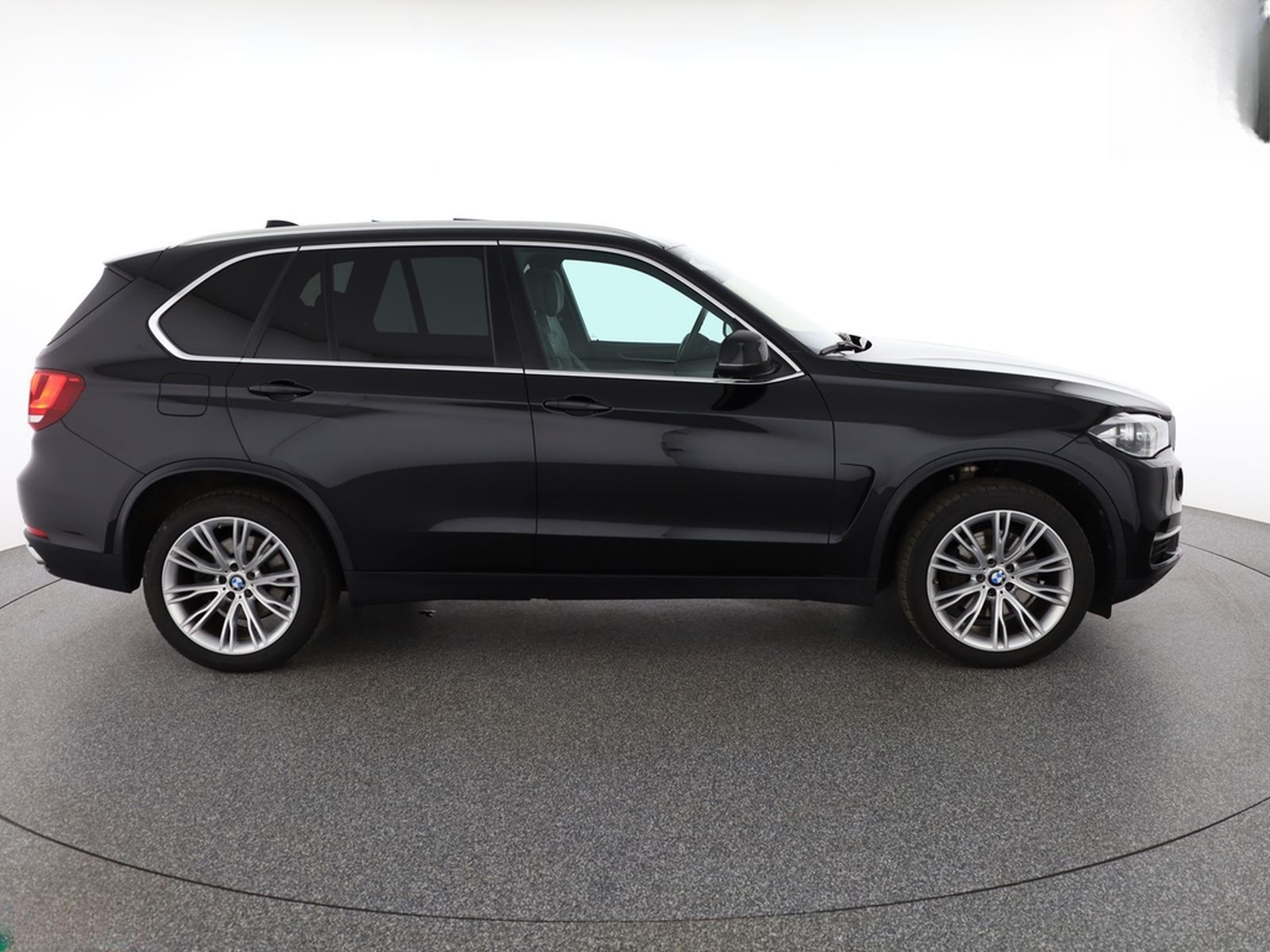 BMW X5 xDrive40d STANDHZ,KAMERA,H/K,SITZKLIMA,HUD,SH foto 6