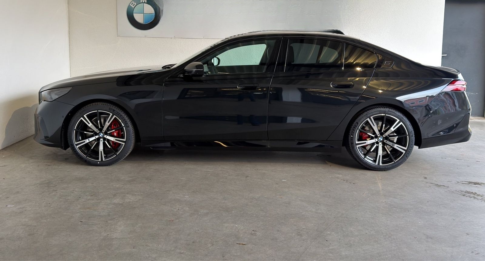 BMW 540d xDrive foto 14