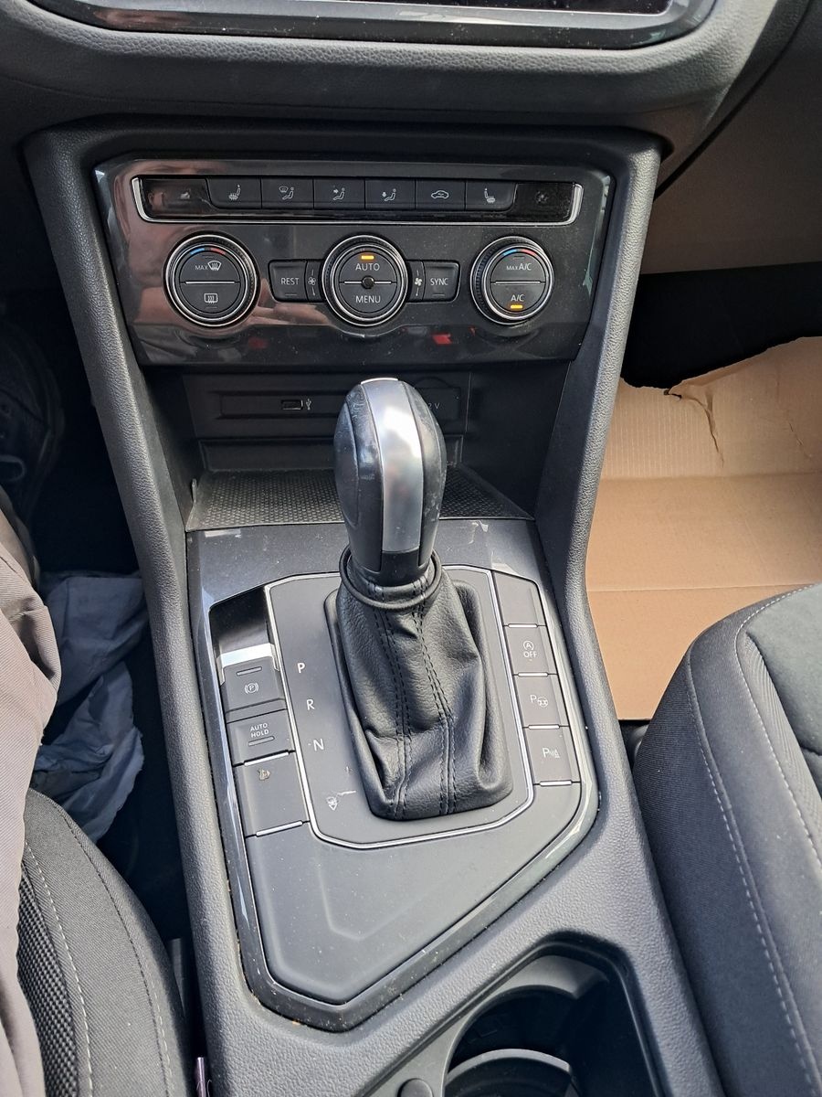 Volkswagen Tiguan Highline BMT/Start-Stopp DSG foto 14