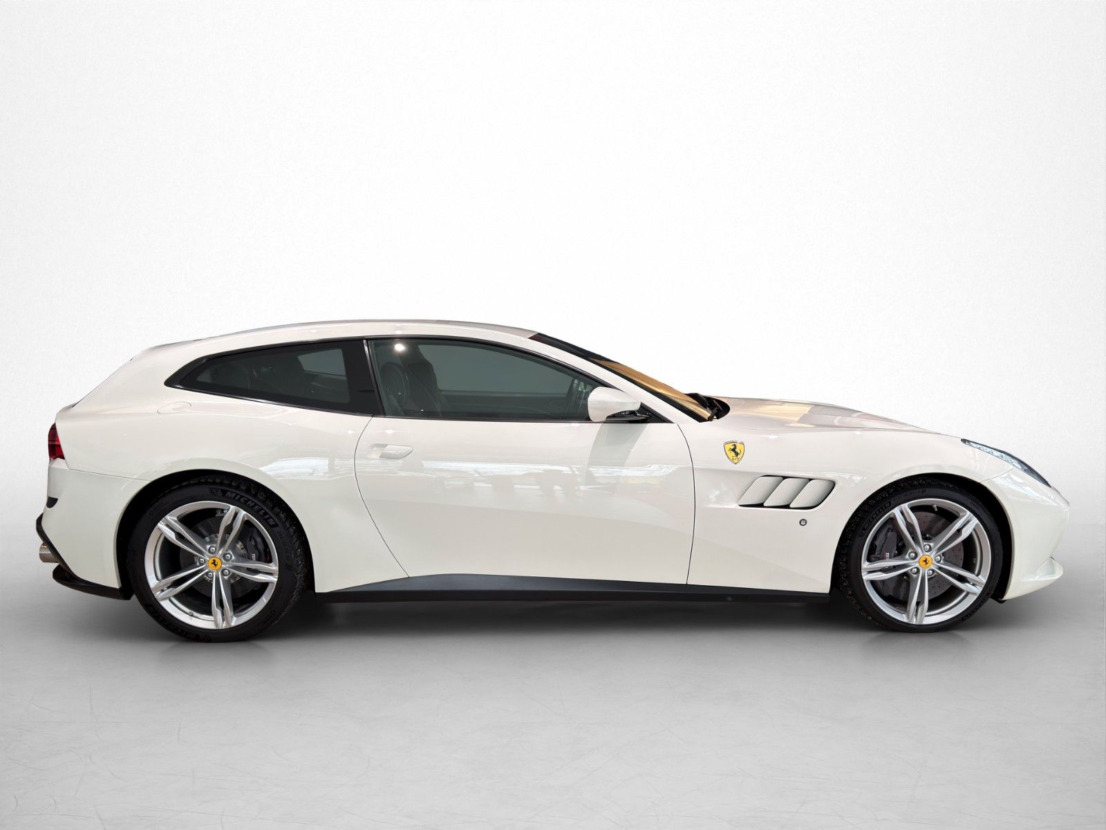Ferrari GTC4Lusso / Lift / Beifahrer-Display foto 4