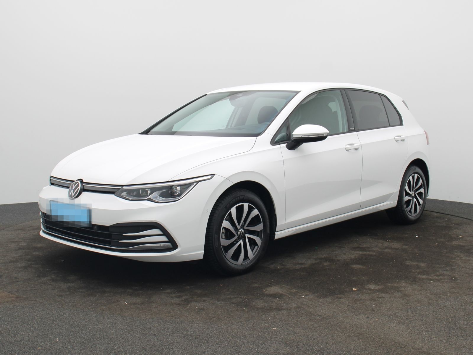 Volkswagen Golf VIII Active 1.5TSI / IQ.Drive, Standh, LED+ foto 2