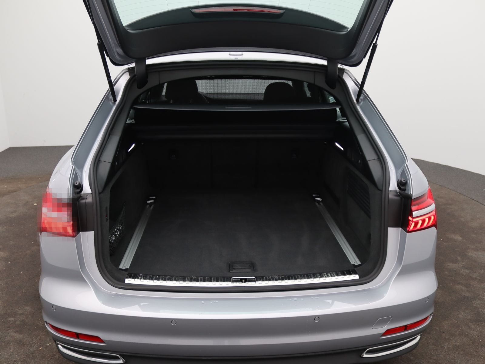 Audi A6 Avant 45TDI quattro S-tronic/ Matrix,AHK, B&O foto 8