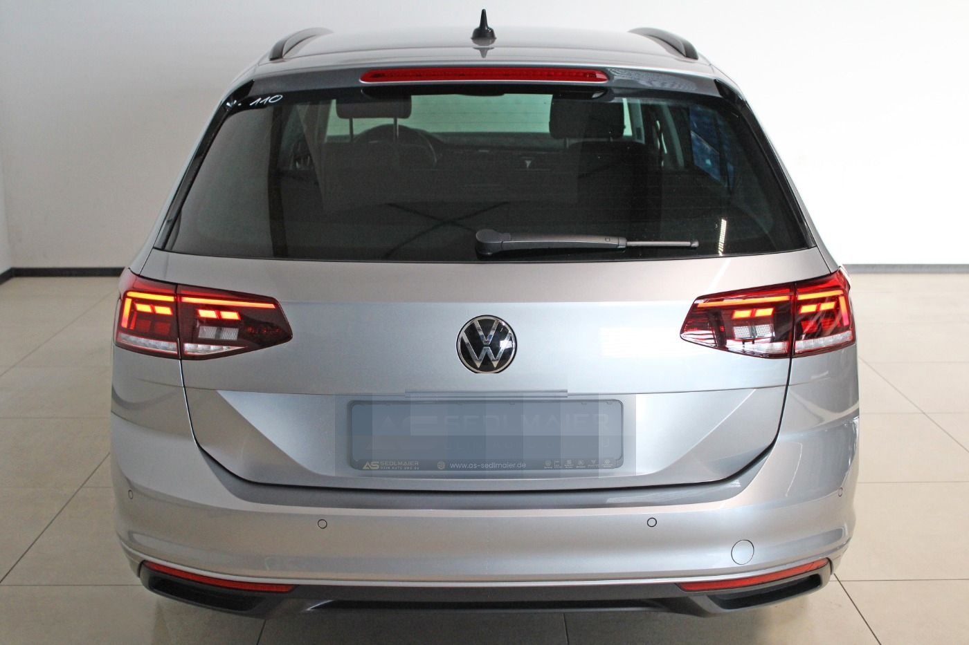 Volkswagen Passat Variant 2.0 TDI Business AHK|ACC|WSSHz|Ca foto 3