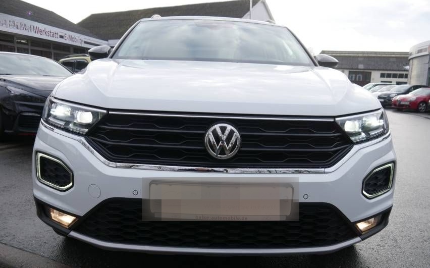 Volkswagen T-Roc 1.5 TSI IQ.DRIVE *TOP ZUSTAND*LED*NAV*AHK* foto 2