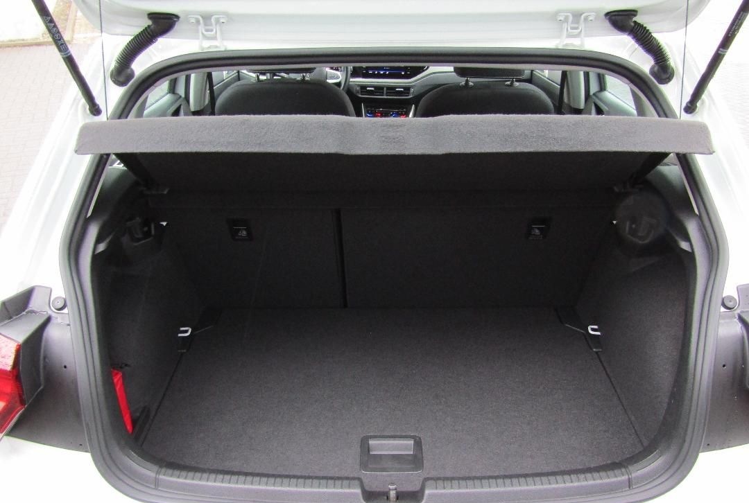 Volkswagen Polo MOVE 1.0 TSI DSG NAVI LED IQ.DRIVE APP-CON foto 14