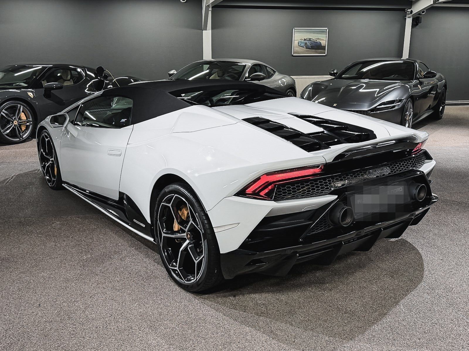 Lamborghini Huracán Evo Spyder AWD Selezione Garantie foto 9