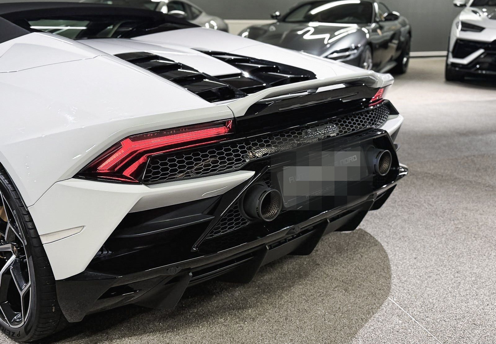Lamborghini Huracán Evo Spyder AWD Selezione Garantie foto 10