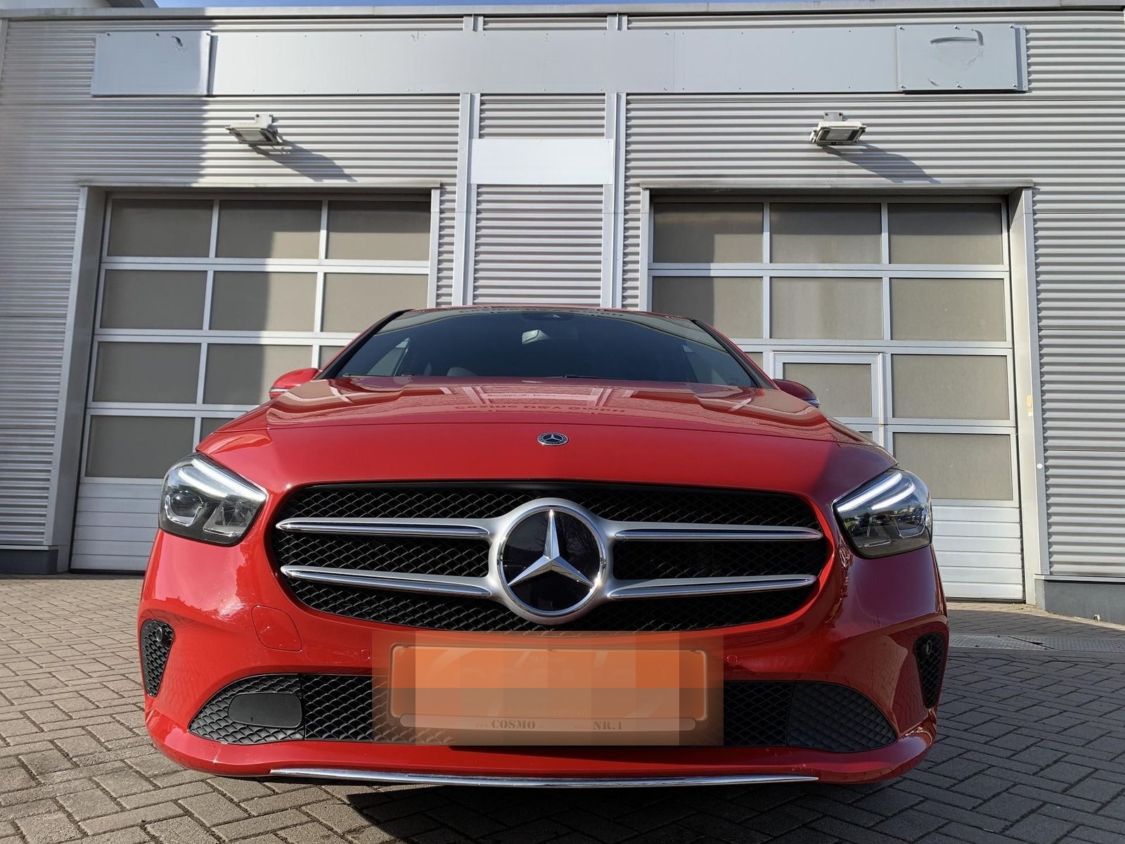 Mercedes-Benz B200 Automatik AHK+el.Klappe+LED+Kamera+Navi foto 2